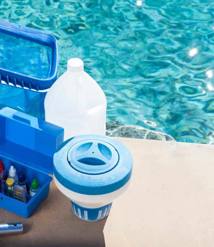 Weekly Pool Services in Glendale, AZ