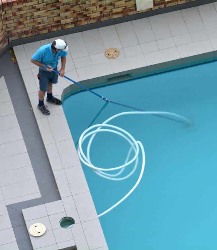 Weekly Pool Services in Paradise Valley, AZ